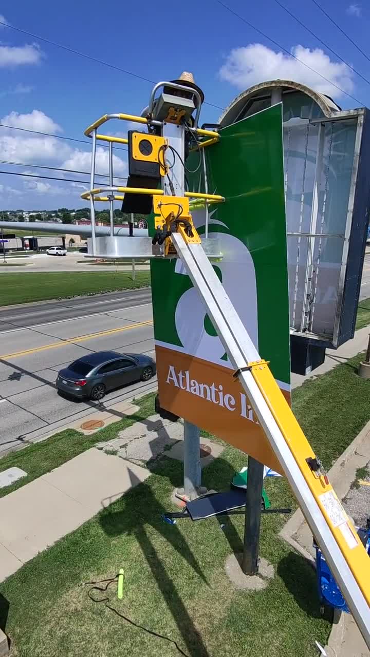 Sign installation and illuminated signs fabricated by Des Moines Sign Factory